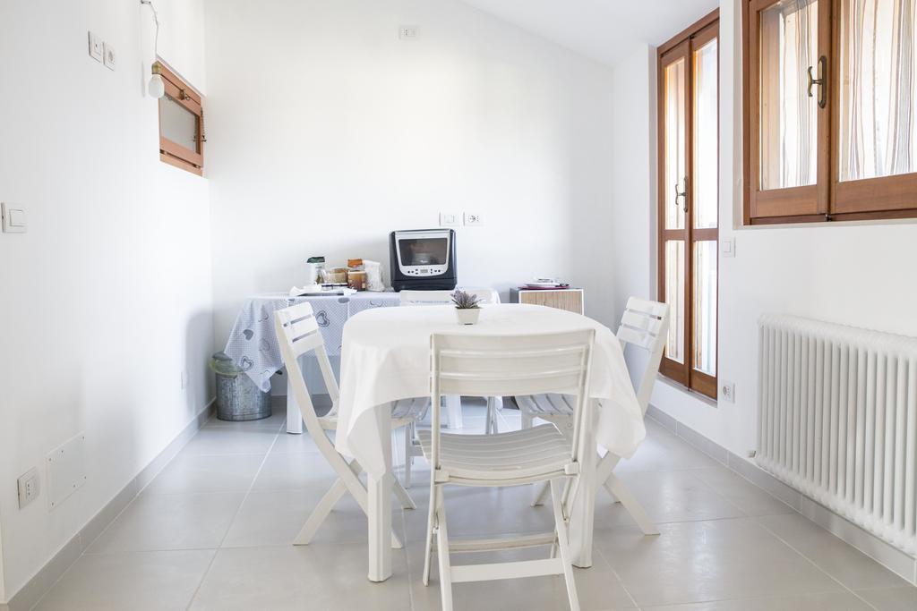 Bed and Breakfast Bianco Nuvola Montecchio  Zewnętrze zdjęcie